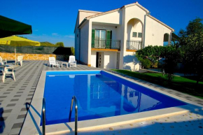 Гостиница Holiday Home Vinac  Dazlina